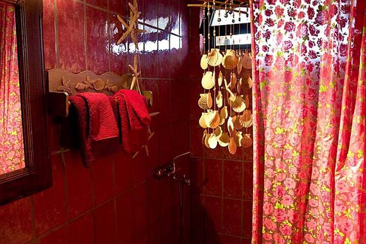 4 Bedroom Villa gallery image 4