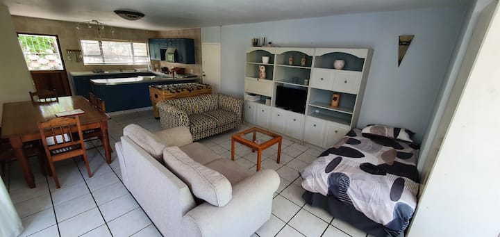 Salón de planta abierta