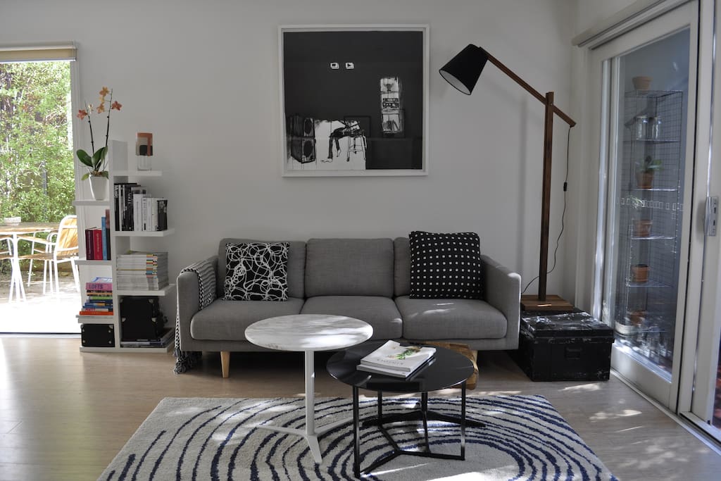 Cosy and comfortable light filled loungeroom