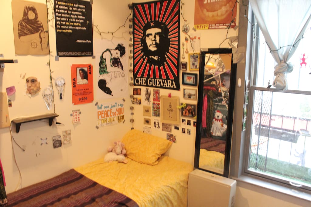 twin bed