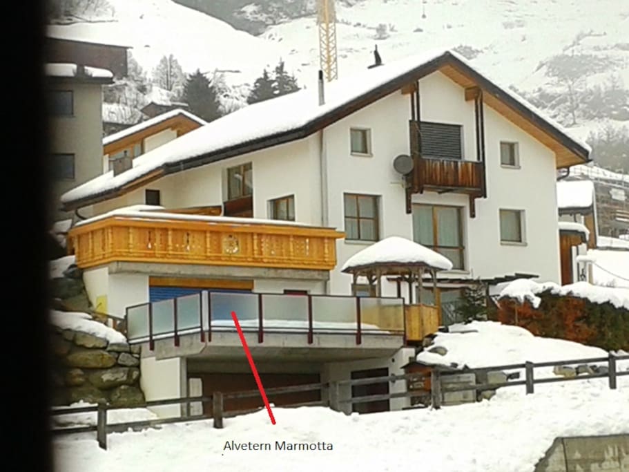 Aussenansicht mit Lage der Wohnung