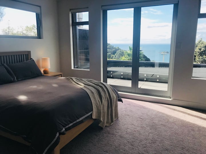 נוף מחדר השינה הראשי למעלה בחורף