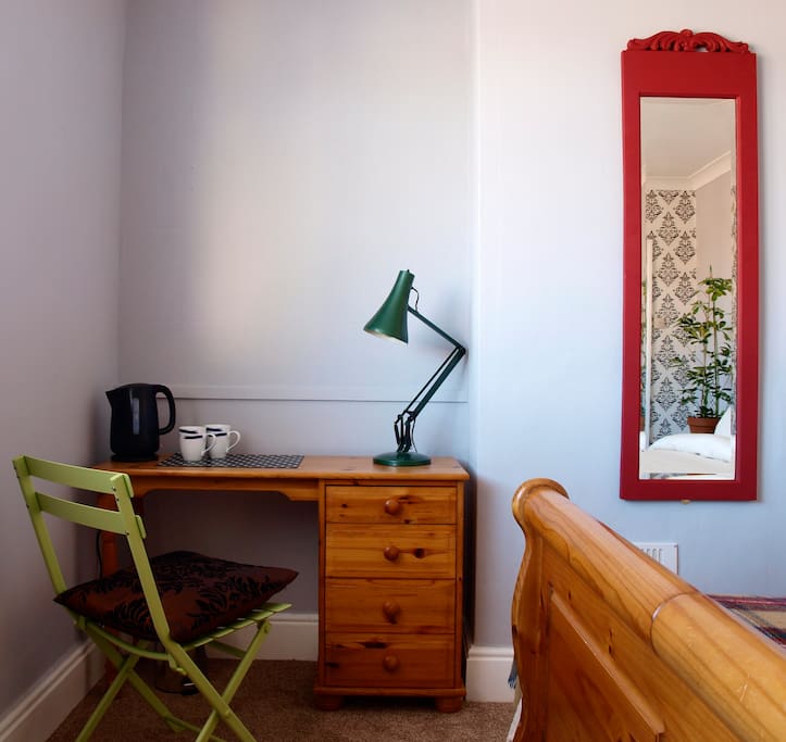 Tea and coffee bar - help yourself