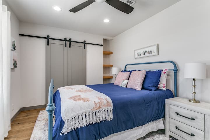 Dhomë gjumi dopio "queen"