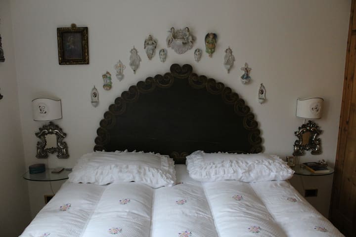 غرفة نوم مزدوجة في الطابق الأول