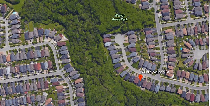 Pet Friendly, Walkout Ravine First Floor - 마크험