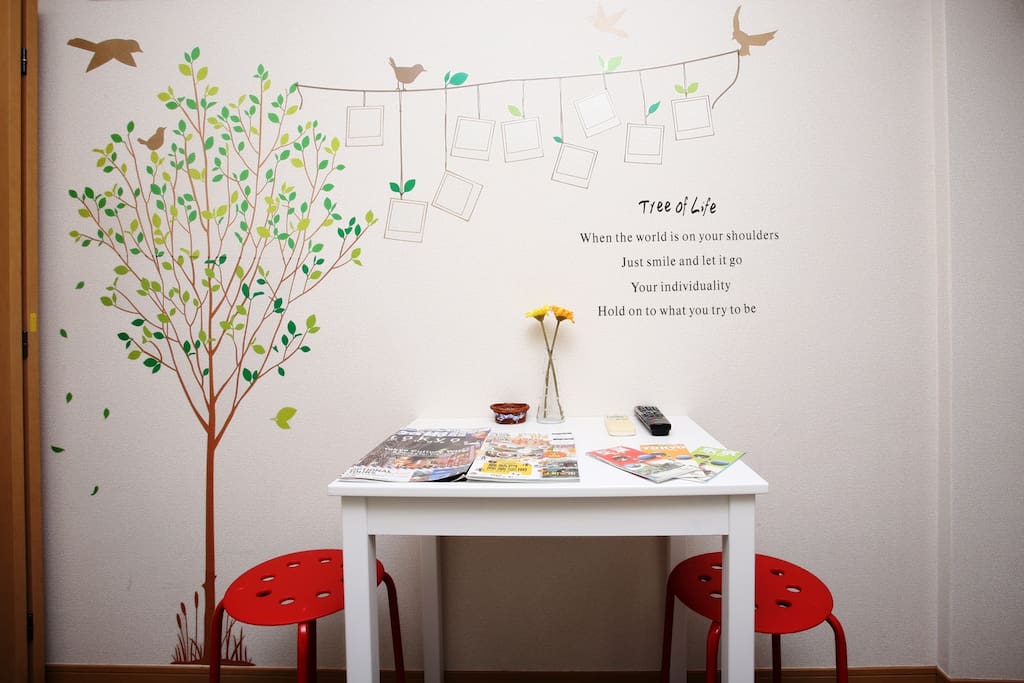 Eco-friendly Yolo home wall deco ^^