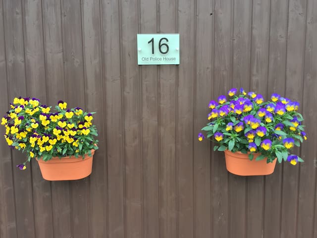 Old police house, Ceres