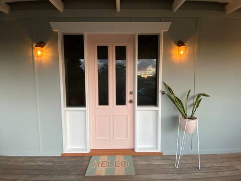 Swimmers Rest at Shoal Bay, classic beach house