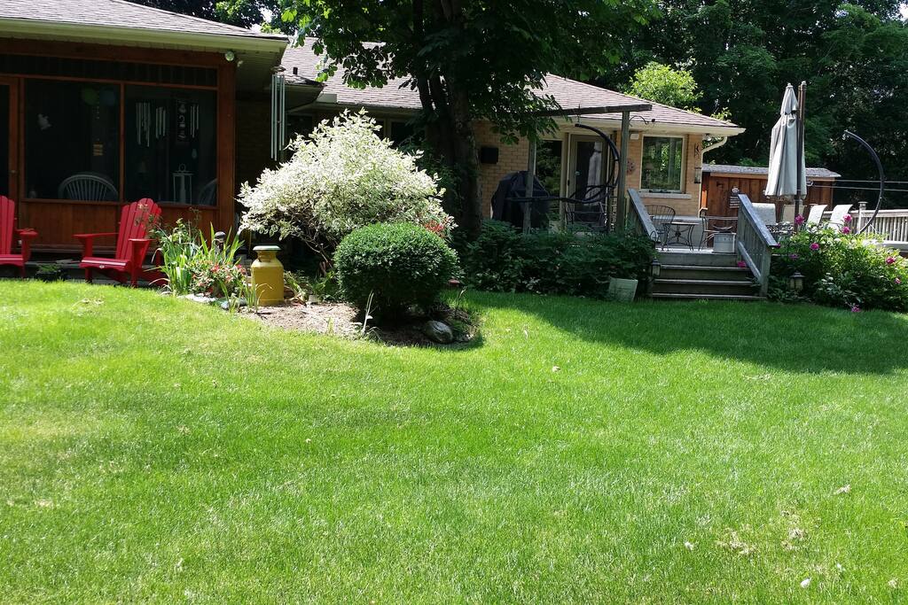 back deck for guest use