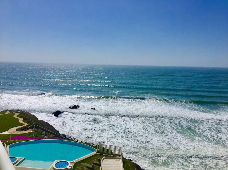Amazing Ocean view of the unit from the balcony.