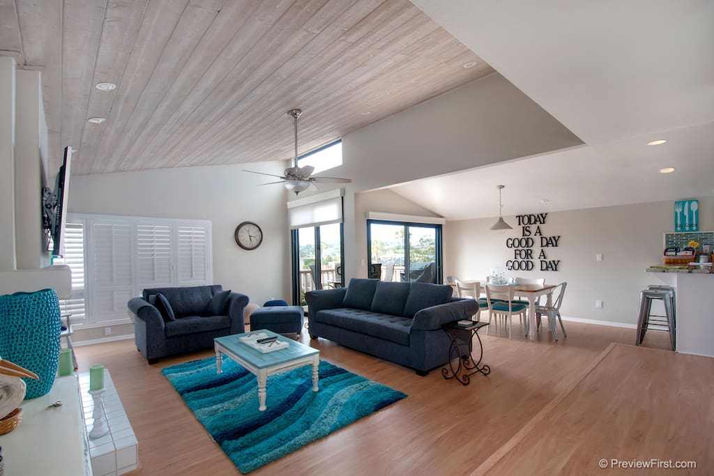 open beam ceilings ~ laid back atmosphere