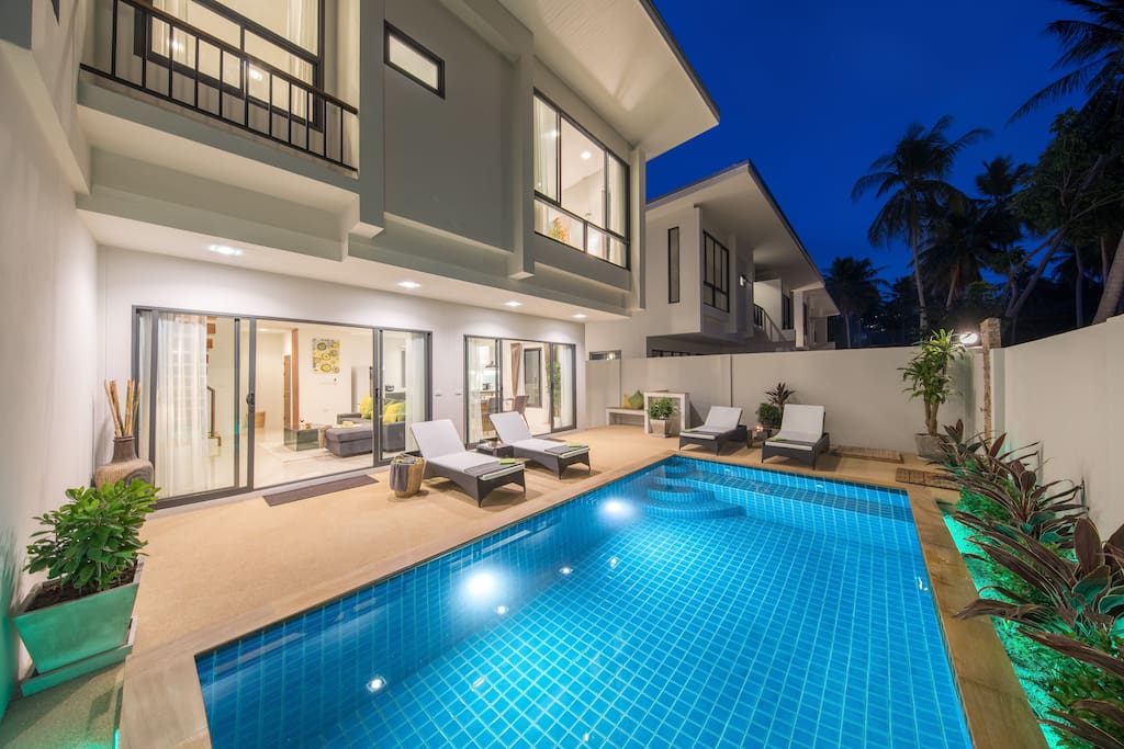 Private pool and terrace