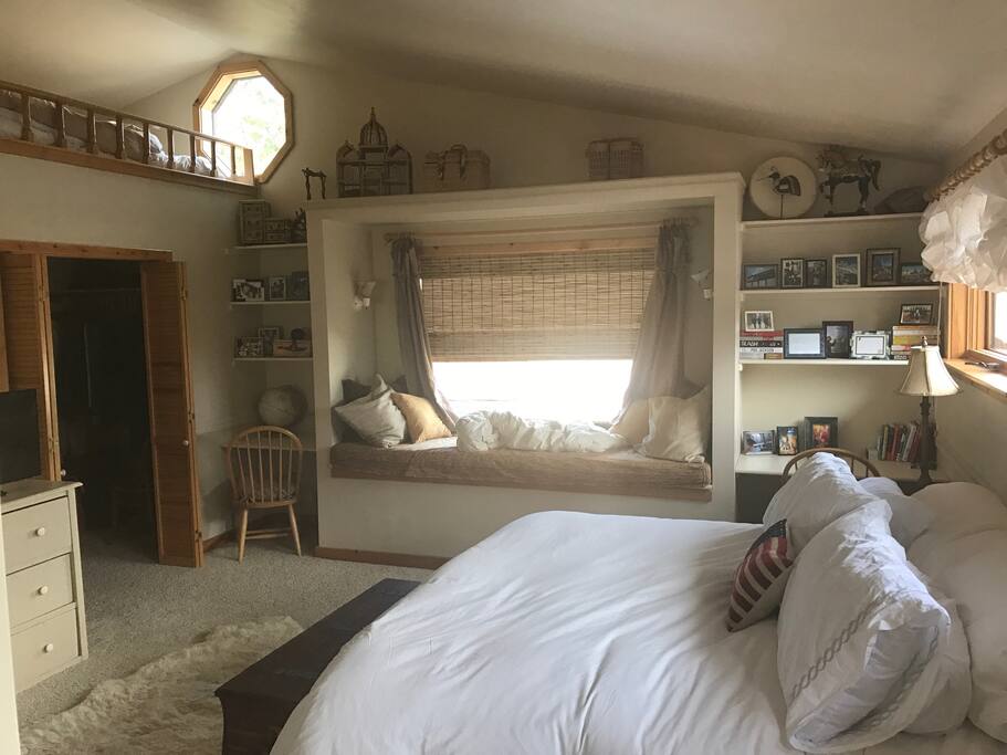 Master Bed Room
