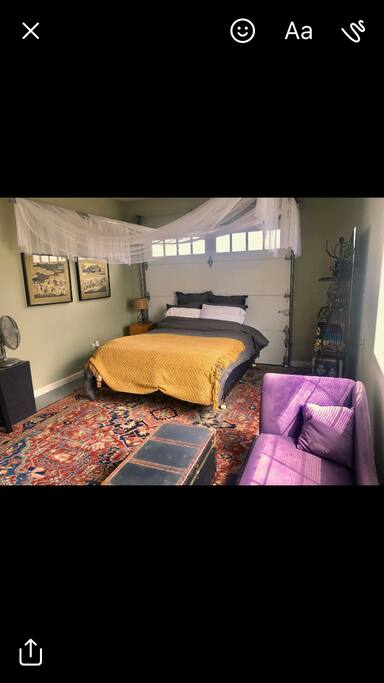 Comfortable queen bed