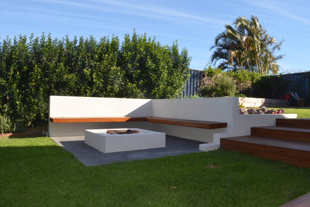 Fire pit