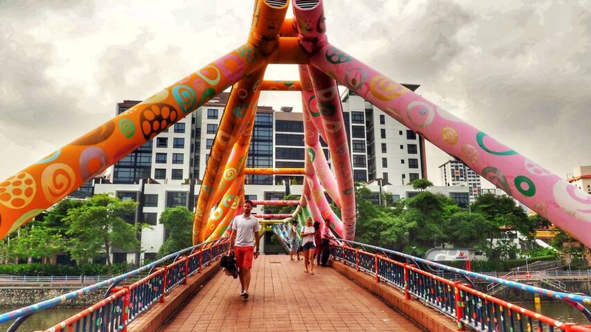 Riverside 3 BR Family Space @ RQ gallery image 2