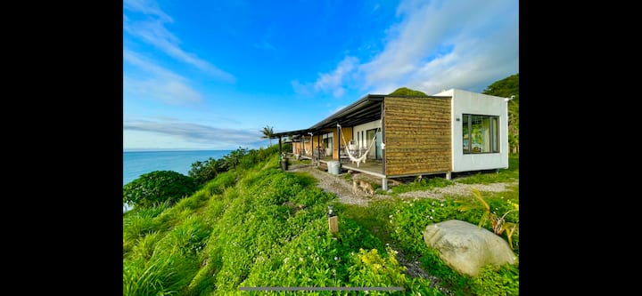 Ocean View Bungalow 3 Large Suites with Bathtub Swimming Pool Barbecue Walk to the Beach to See the…
