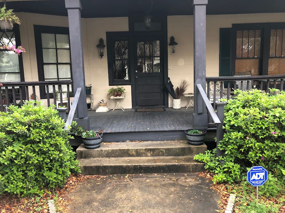 Front of the house from the street.