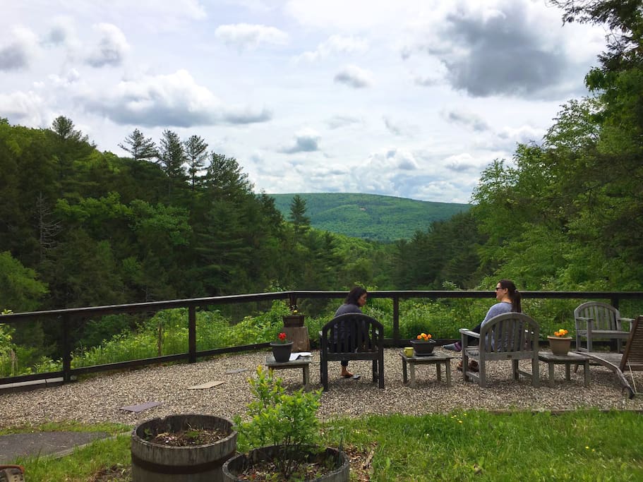 Enjoy the amazing mountain views while chatting with friends.
