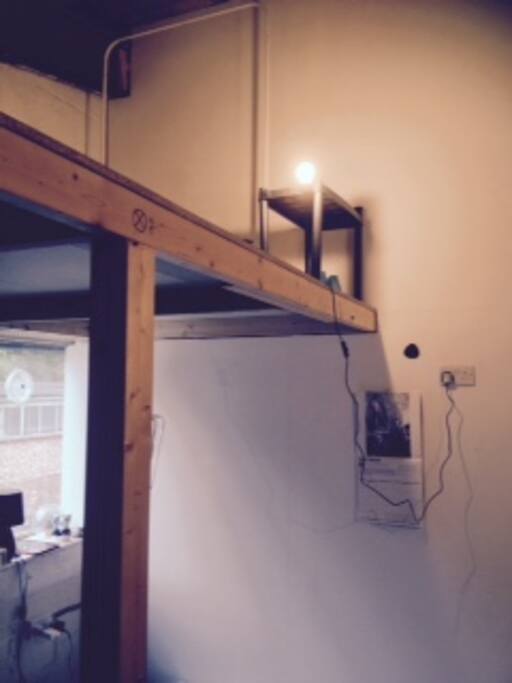 2p matras upstairs