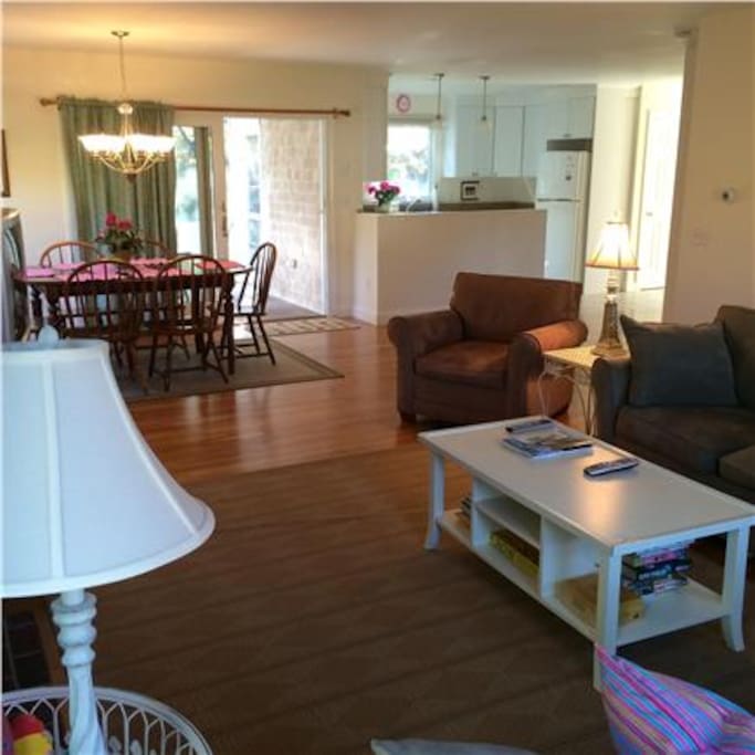 The house has a central vacuum system, air conditioners in each bedroom, and 4 ceiling fans.