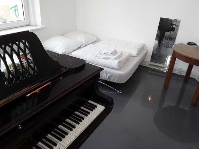 Schönes Zimmer in Musikschule