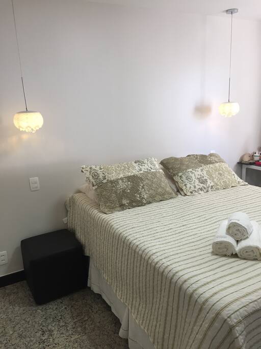 Quarto privativo com cama queen size
