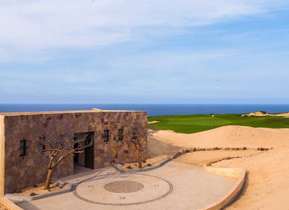 Golf Comfort Stations-this one near 8th green full service fool and deluxe tequila bar. Comfort stations included with golf round