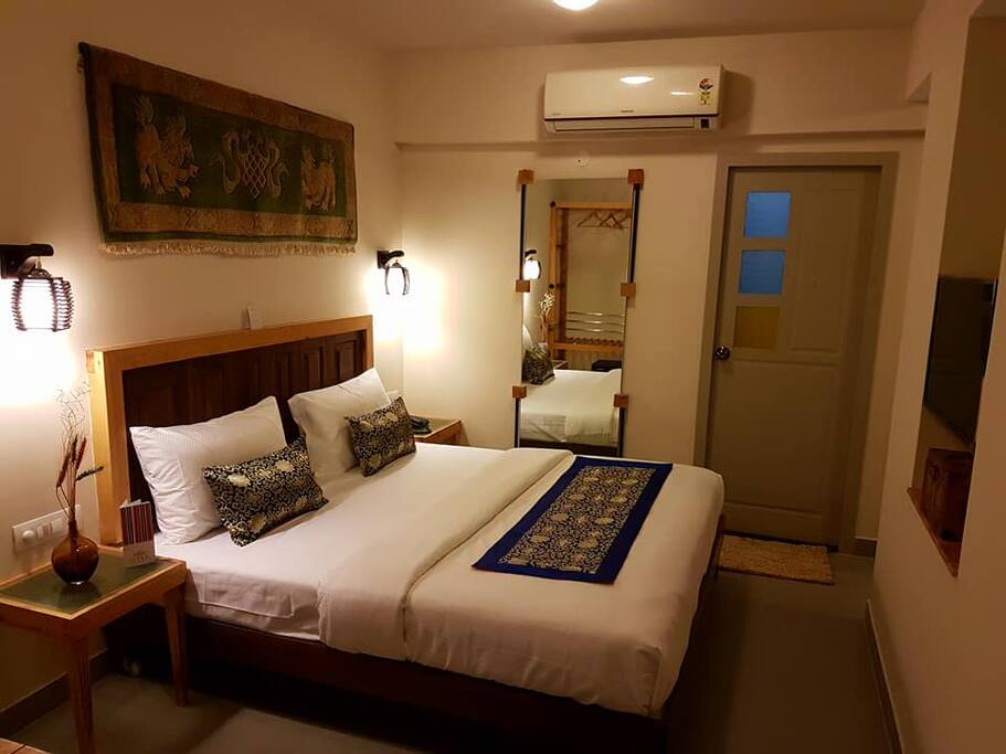 Deluxe Family Room
