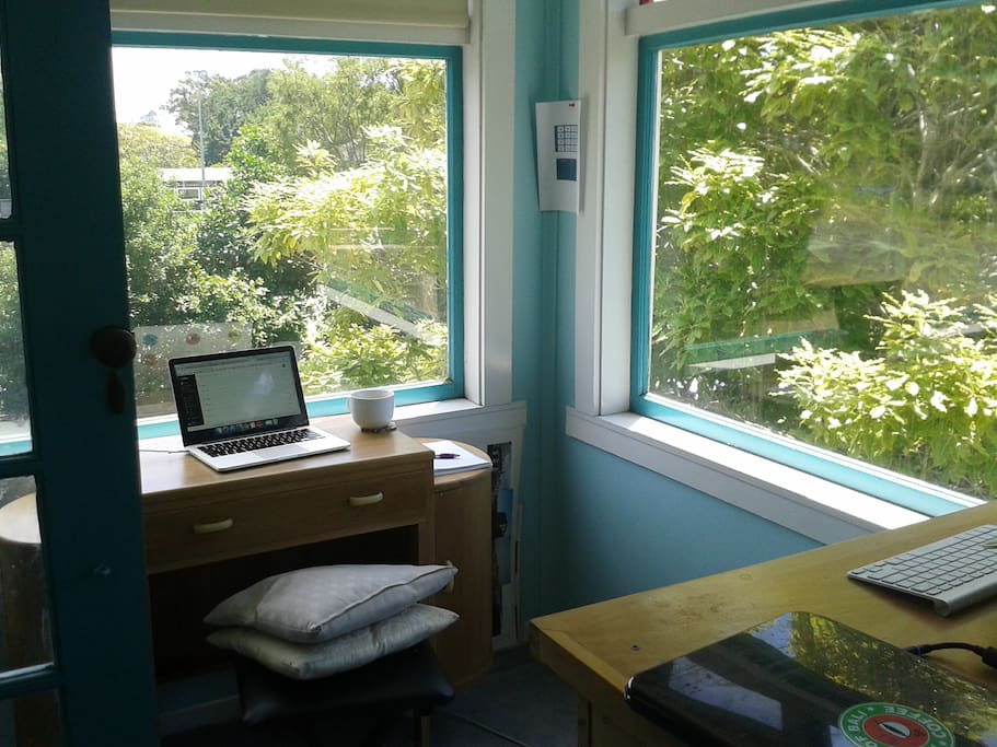 Private adjoining office