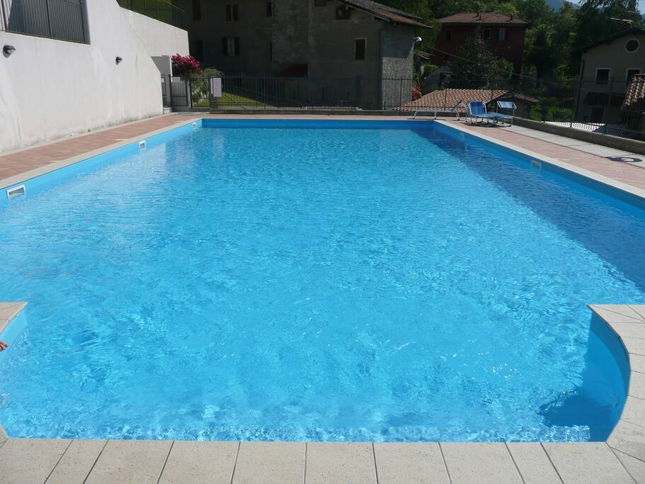 La grandissima piscina