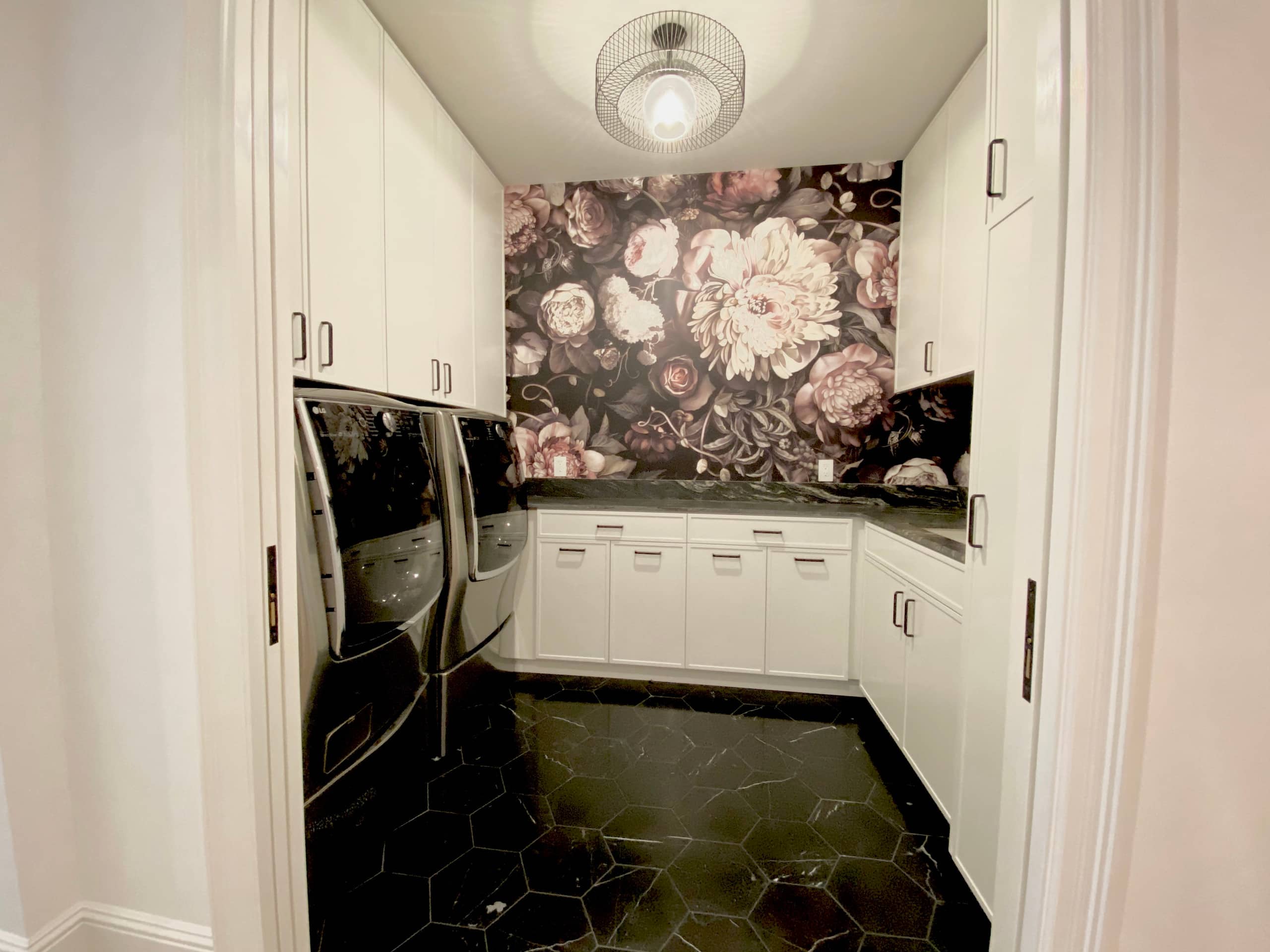 Home in San Francisco · ★5.0 · 4 bedrooms · 5 beds · 4 baths - Image 33