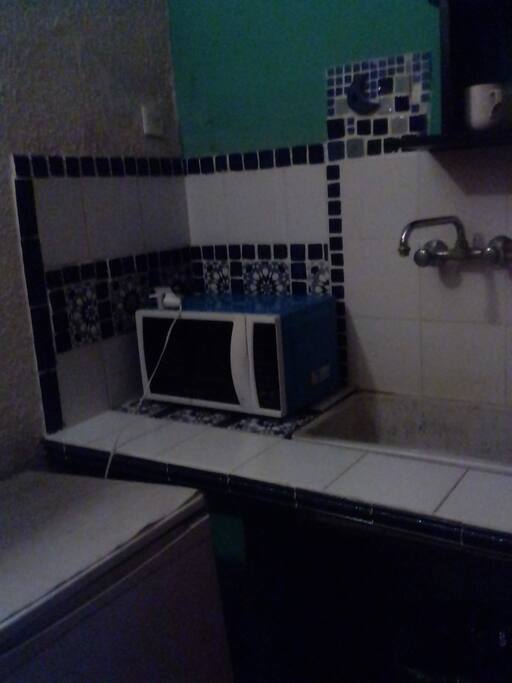 Kitchinette. Microonda