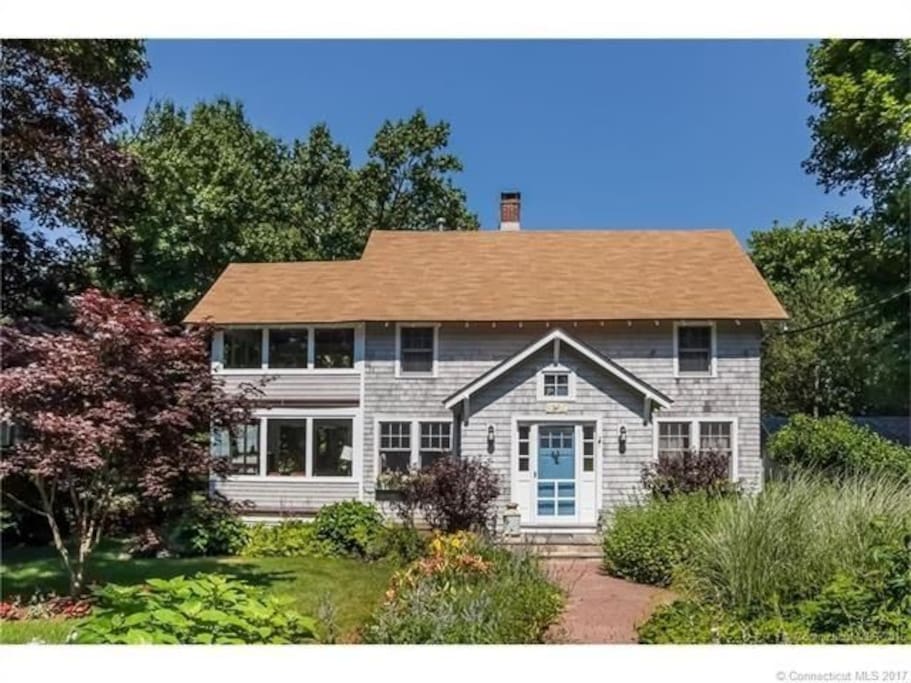 Frontal view of the home from the mailbox.