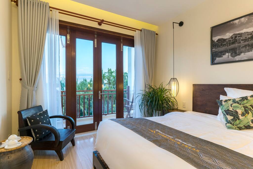 Riverside Hamlet Hoi An - Two double bed room with two private balconies