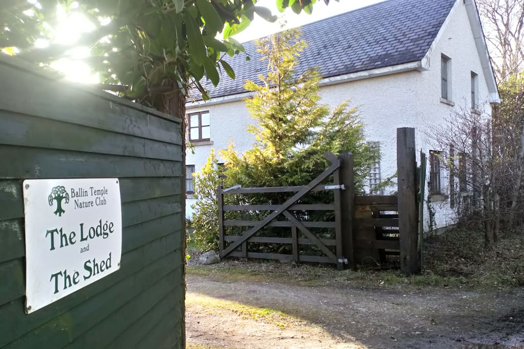 Road view (the Lodge is the first building you'll see; the Shed is set in further).