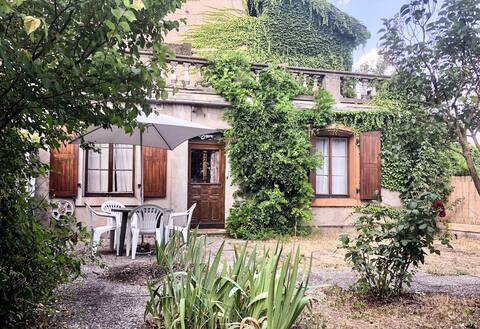 100 m2 gîte, private garden, 3 bedrooms in Mondelange