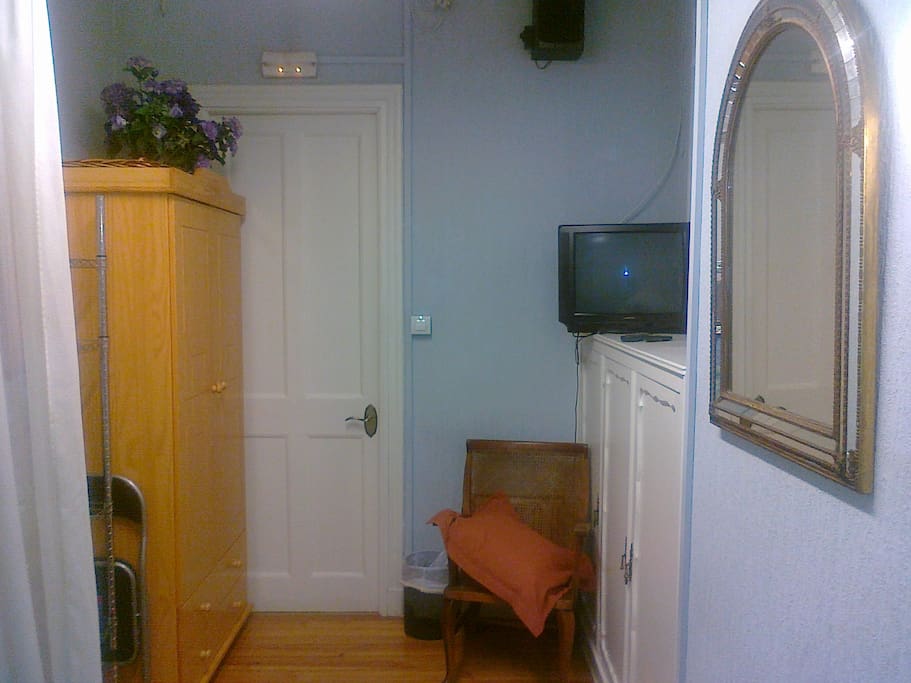 HABITACIÓN CAMA DOBLE