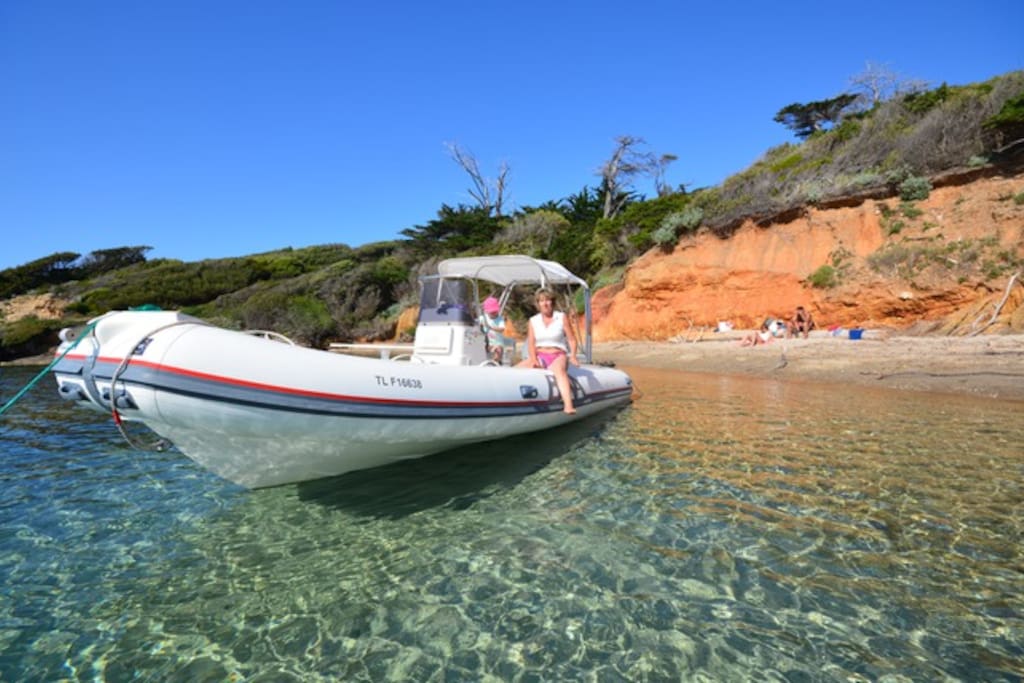 Location de bateau au charmant port de Giens