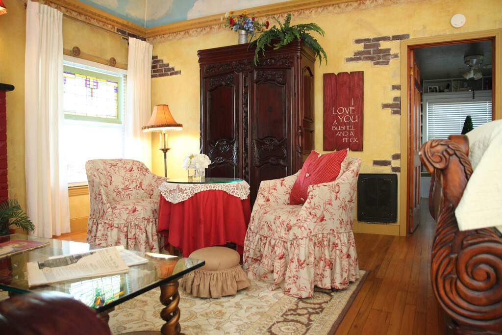 Inside The Liberty Suite, sitting area