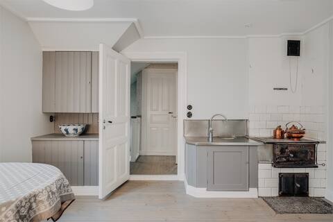 Tiny apartment full of charme
