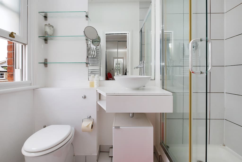 Ensuite Private Bathroom
