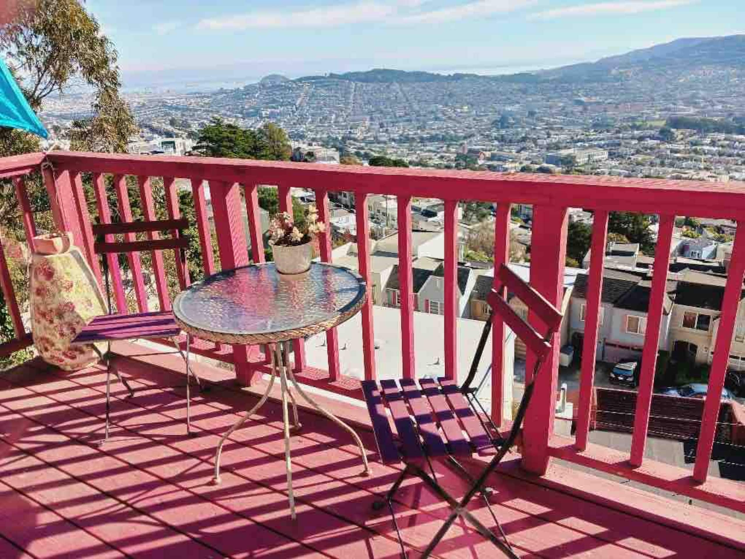 Amazing Balcony views, Self check in, Easy parking - Image 12
