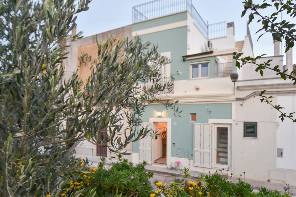 Maison mitoyenne de village typique, entièrement rénovée 2017, triple vitrage, climatisation, chauffage, alarme, Wifi