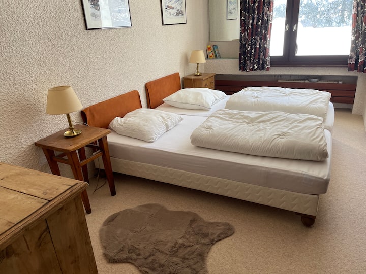 2 kreveta za jednu osobu ili izbliza