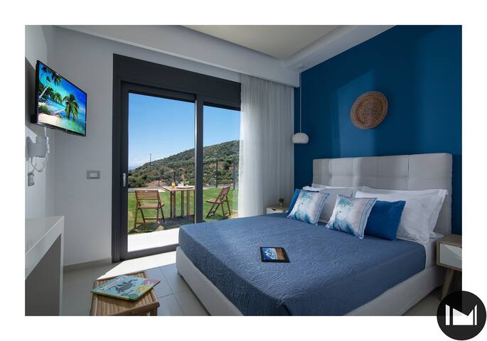 ChrisanthiVillas Two bedroom gallery image 2