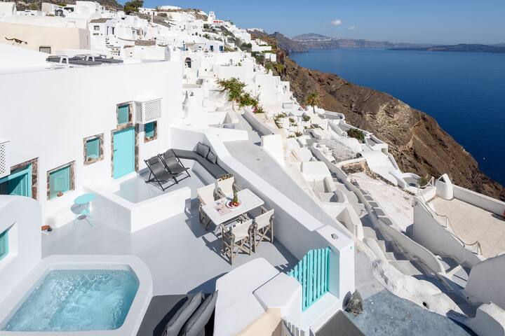 Agapi Cave House By JV gallery image 3