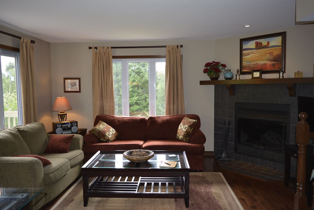 Living Room Main Level