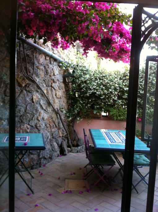 This the private court where you may have your dinner or your breakfast enjoying the sea breeze